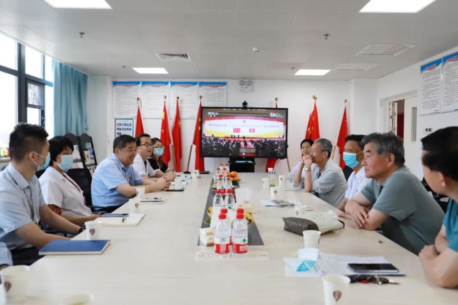 亳州宝璋医院开展“‘迎七一’与老党员干部面对面”茶话学习会